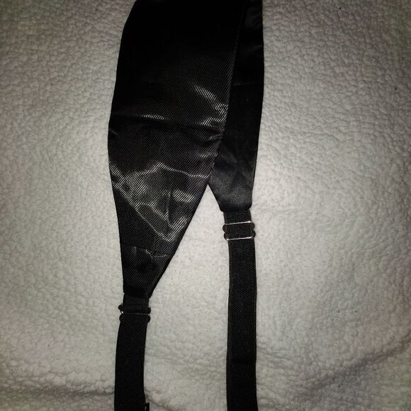 Madison long sleeve button shirt in black with tie - Picture 4 of 9